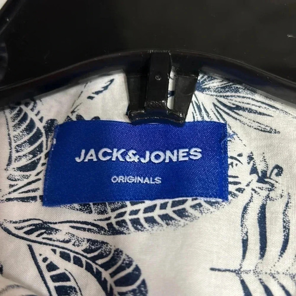 Jack&Jones Tropical print cotton shirt , NWT, resortwear,beach ,coastal - Picture 8 of 12